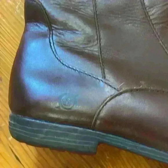 Born Brown Donya Tall Boots Leather Upper Size 7/38 M/W B73706 - Picture 2 of 12